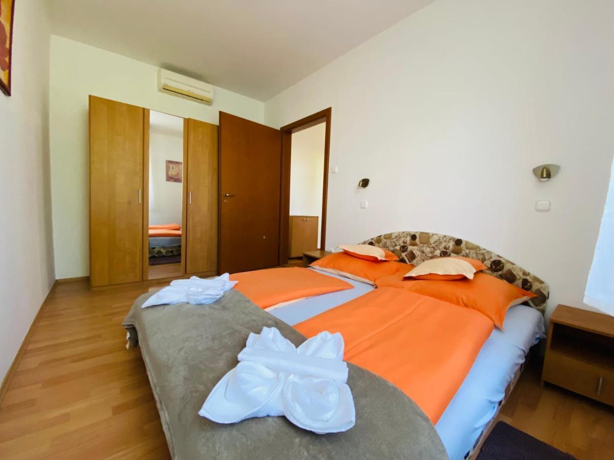 Gabi Lux Apartman Apartment Hajduszoboszlo Luaran gambar