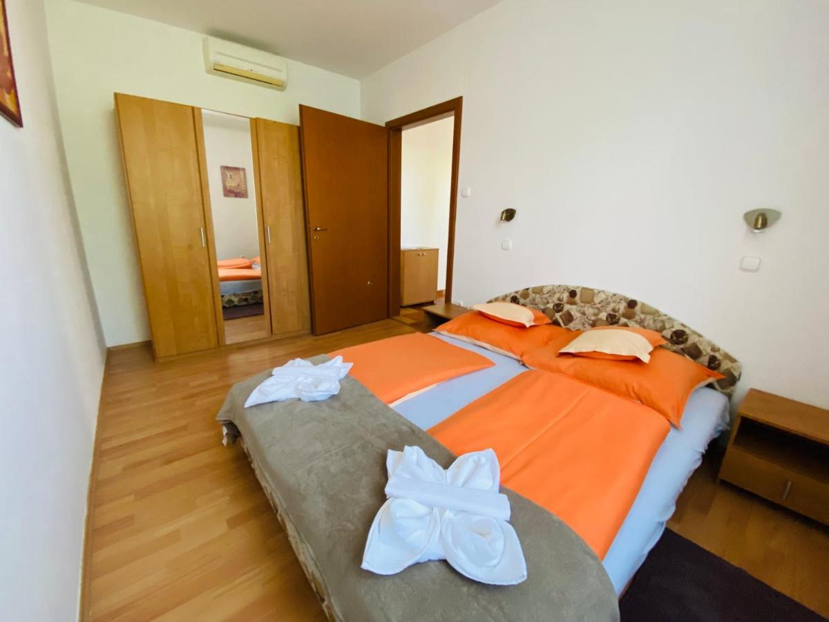 Gabi Lux Apartman Apartment Hajduszoboszlo Luaran gambar